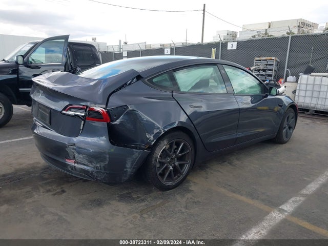 Tesla Model 3 Rear-wheel Drive 2023 5YJ3E1EAXPF454371 Image 4