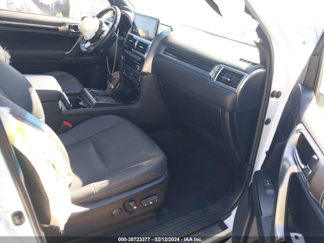 JTJAM7BX8N5318449 Lexus 460 Premium