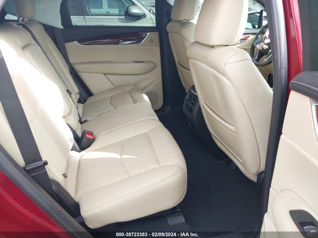 Cadillac XT5 LUXURY 2018 1GYKNCRS6JZ240788 Image 8