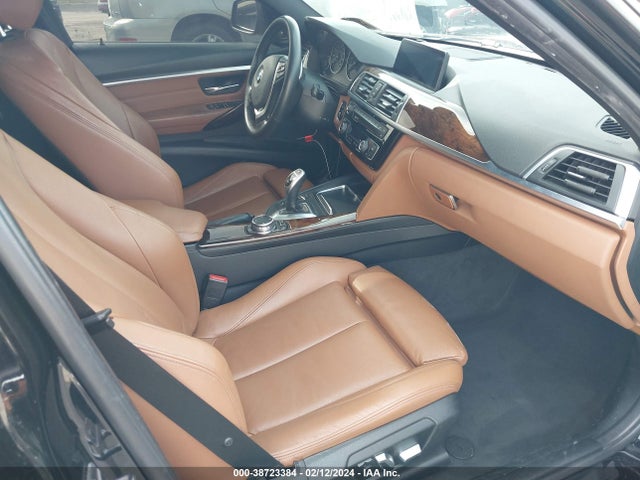 WBA8B3C58GK383218 BMW 340i