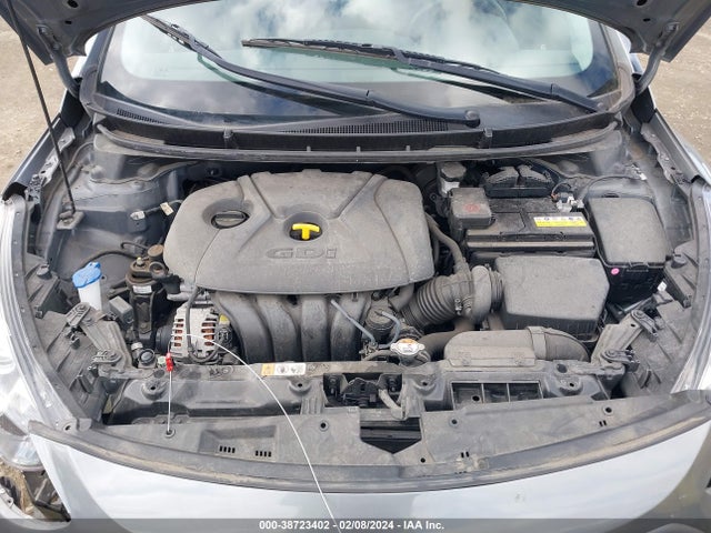 Hyundai ELANTRA GT 2016 KMHD35LH0GU323972 Image 10