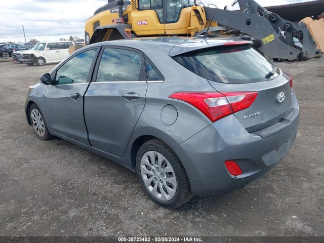 Hyundai ELANTRA GT 2016 KMHD35LH0GU323972 Image 3