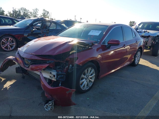 Toyota CAMRY LE 2019 4T1B11HK8KU760170 Image 2