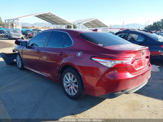 Toyota CAMRY LE 2019 4T1B11HK8KU760170 Image 3