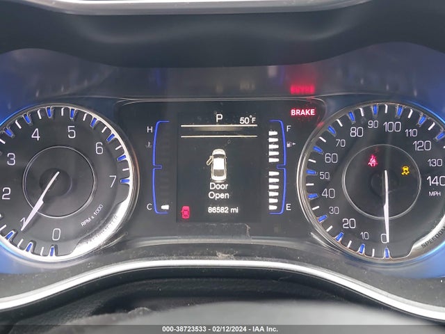 2016 CHRYSLER 200 LIMITED VIN: 1C3CCCAB8GN132978