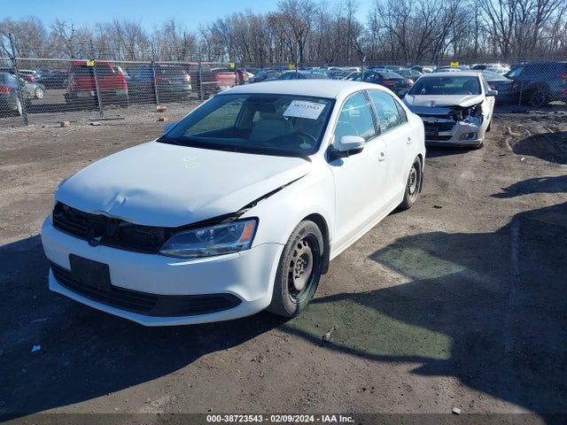 3VWD17AJ8EM420931 Volkswagen Jetta 1.8t Se