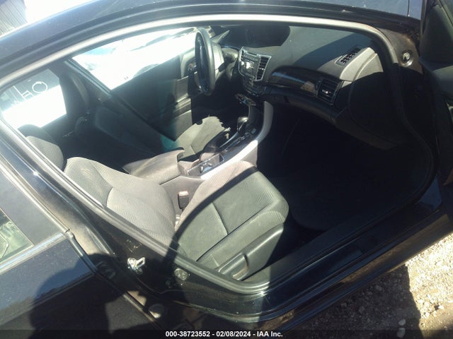 Honda ACCORD LX 2017 1HGCR2F38HA263439 Image 5