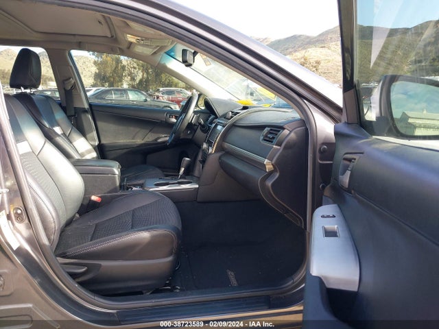 2014 TOYOTA CAMRY SE VIN: 4T1BF1FK4EU361992