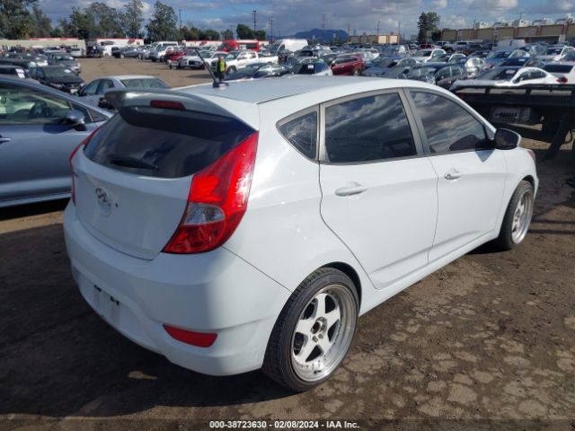 KMHCT5AE5EU193298 Hyundai ACCENT GS