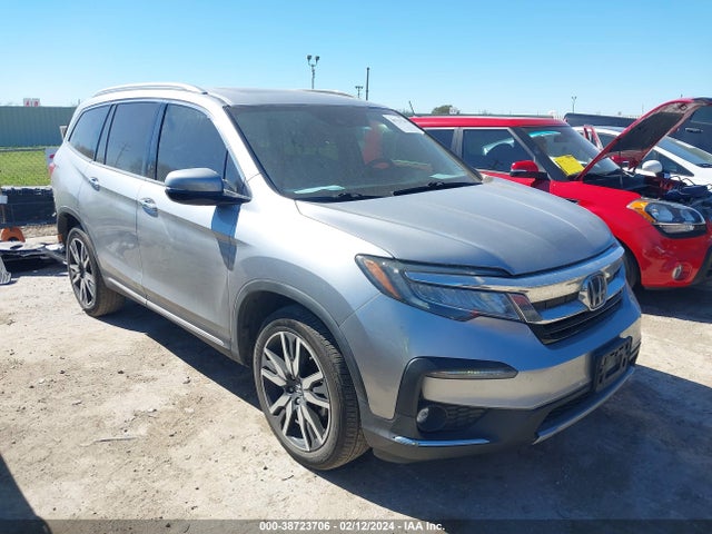 Honda Pilot Touring 2019 5FNYF5H95KB033288 zdjęcie główne