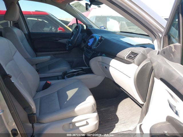 Honda Pilot Touring 2019 5FNYF5H95KB033288 Image 5