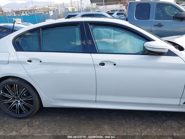 BMW 540I 2020 WBAJS1C0XLWW80973 Image 14