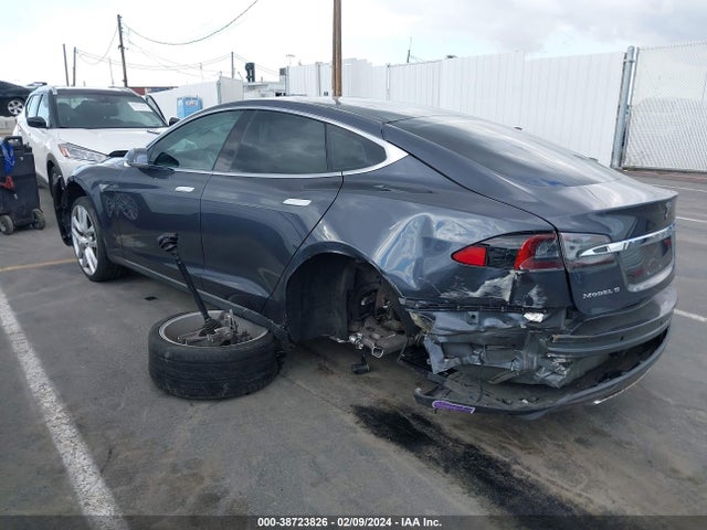 Tesla Model S 60/70/75/85 2016 5YJSA1E18GF132609 Image 6
