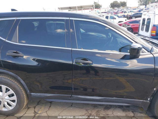 Nissan ROGUE S 2019 5N1AT2MT3KC768855 Image 13