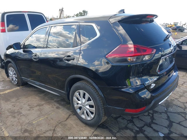 Nissan ROGUE S 2019 5N1AT2MT3KC768855 Image 3