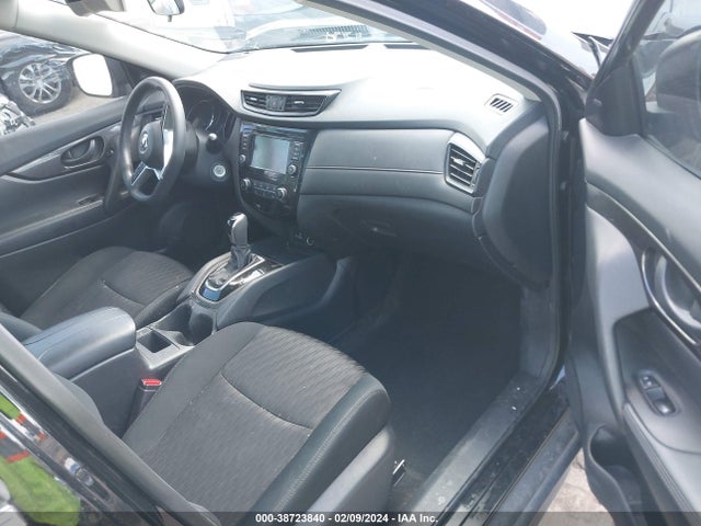 Nissan ROGUE S 2019 5N1AT2MT3KC768855 Image 5