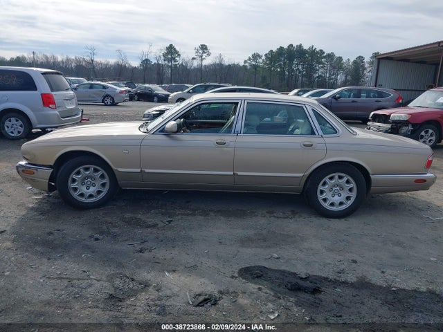 2002 JAGUAR XJ XJ8 VIN: SAJDA14C92LF46617