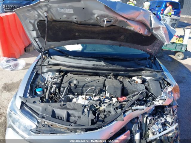 19UDE2F43JA005621 Acura Ilx Special Edition