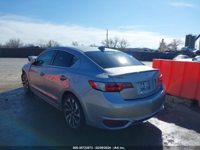 19UDE2F43JA005621 Acura Ilx Special Edition