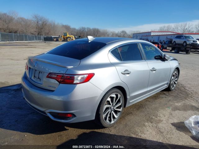 19UDE2F43JA005621 Acura Ilx Special Edition