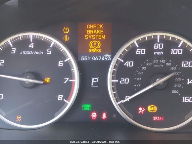 19UDE2F43JA005621 Acura Ilx Special Edition