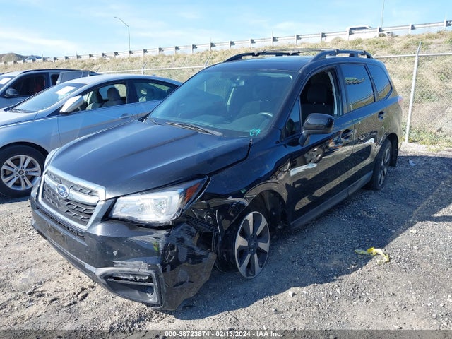 Subaru Forester 2.5i Premium 2017 JF2SJAECXHH403268 Image 2