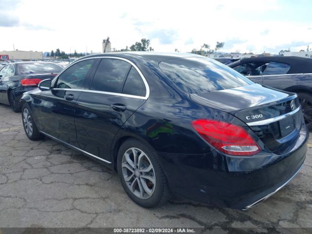 2017 MERCEDES-BENZ C 300 55SWF4JB4HU183589 Photo 2
