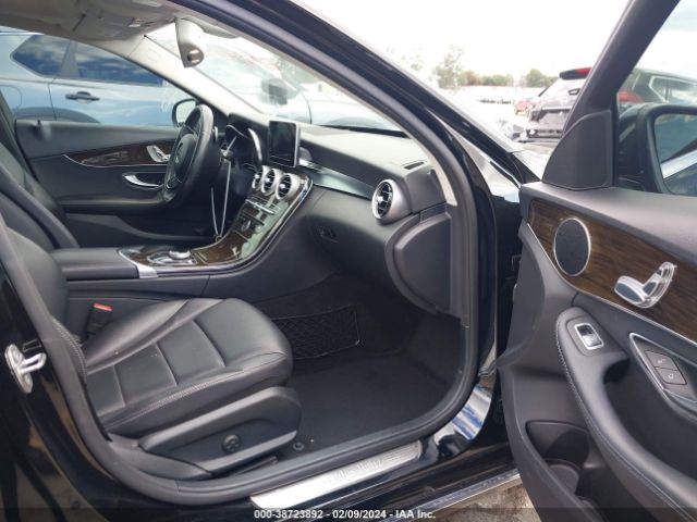 2017 MERCEDES-BENZ C 300 55SWF4JB4HU183589 Photo 4