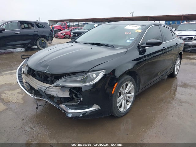 Chrysler 200 Limited 2015 1C3CCCABXFN535729 Image 2