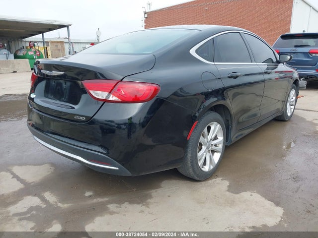 Chrysler 200 Limited 2015 1C3CCCABXFN535729 Image 4