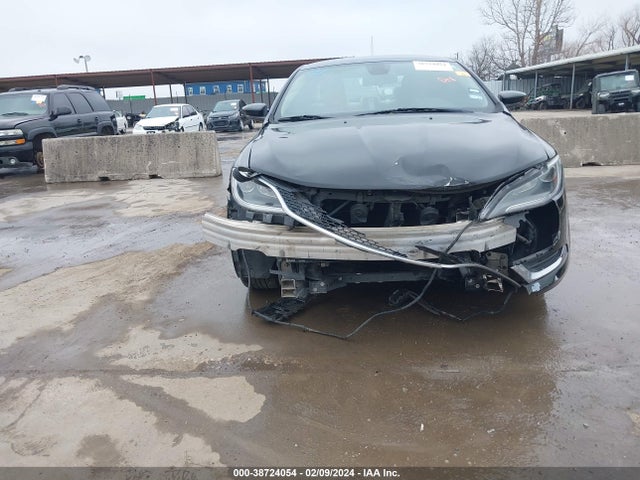 Chrysler 200 Limited 2015 1C3CCCABXFN535729 Image 6