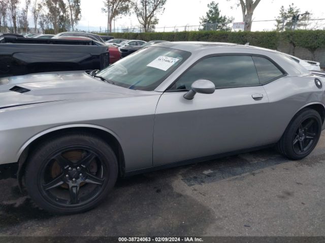 2C3CDZBT2HH618235 Dodge Challenger R/t Plus