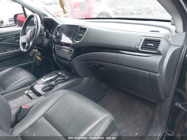 Honda Pilot Awd Touring 8 Passenger 2021 5FNYF6H99MB077903 Image 5