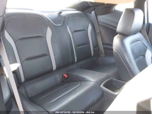 Chevrolet Camaro 2lt 2018 1G1FD1RS5J0170079 Image 8