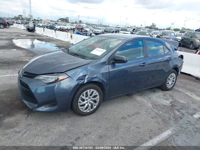 Toyota COROLLA LE 2019 5YFBURHE6KP894550 Image 2