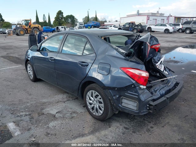 Toyota COROLLA LE 2019 5YFBURHE6KP894550 Image 3