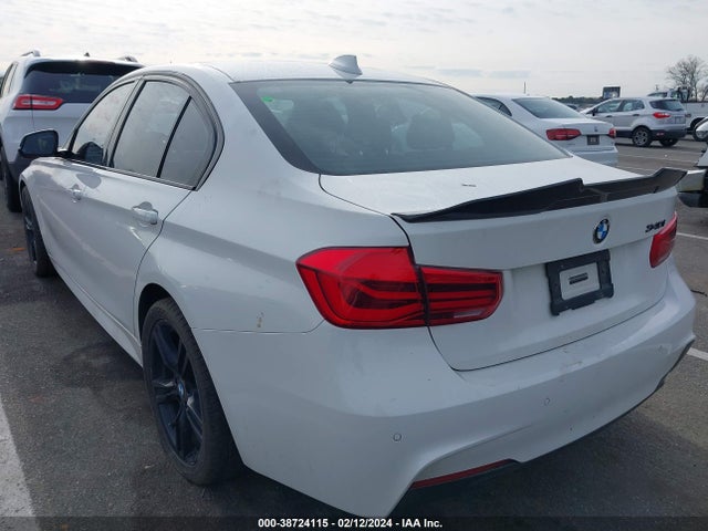 WBA8B3G57JNV01372 BMW 340i