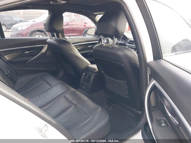 WBA8B3G57JNV01372 BMW 340i