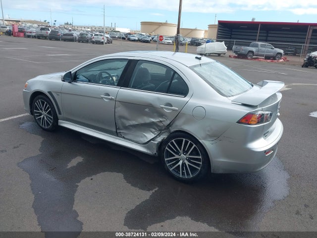 2017 MITSUBISHI LANCER JA32V2FW7HU013400 Photo 2