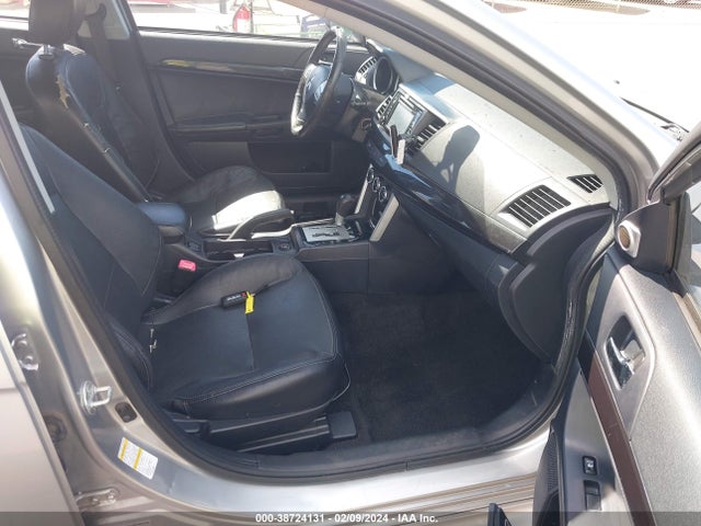 2017 MITSUBISHI LANCER JA32V2FW7HU013400 Photo 4