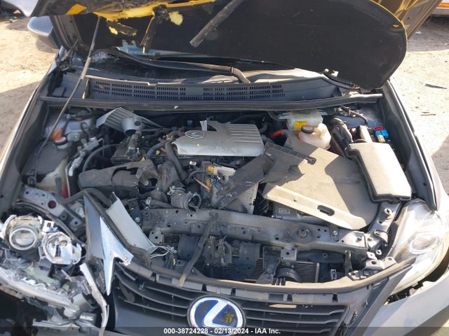 JTHKD5BH5F2249354 Lexus CT 200H