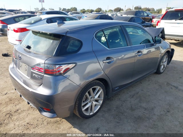 JTHKD5BH5F2249354 Lexus CT 200H