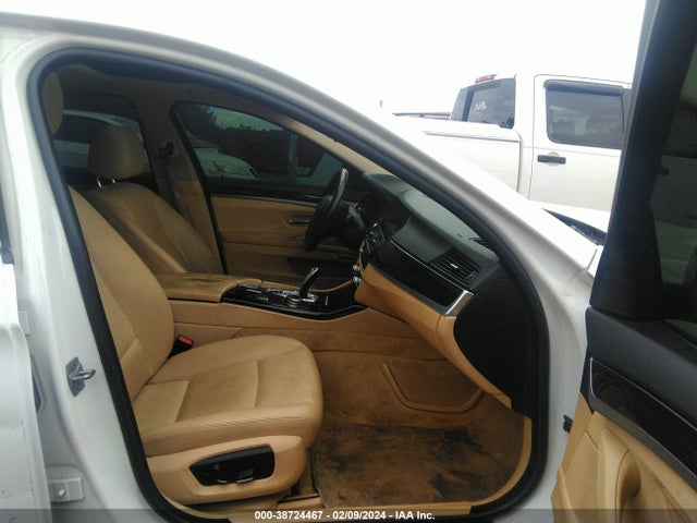 BMW 528I 2014 WBA5A5C54ED511599 Image 5