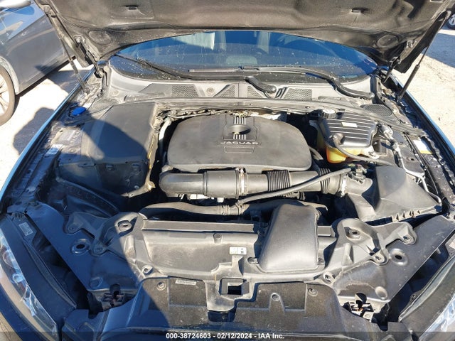 2015 JAGUAR XF SAJWA0FS7FPU57082 Photo 9