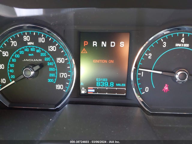 2015 JAGUAR XF SAJWA0FS7FPU57082 Photo 6