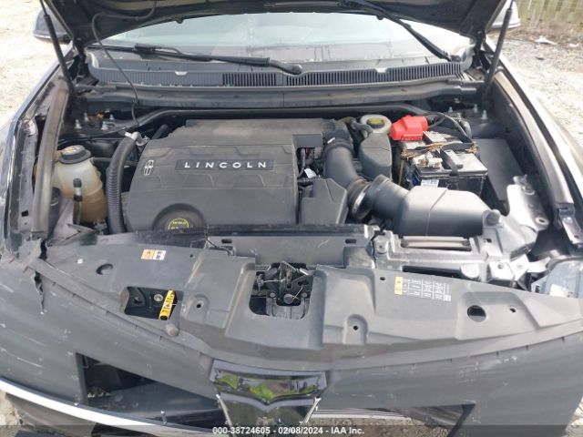 2LMHJ5FK2HBL01174 Lincoln MKT
