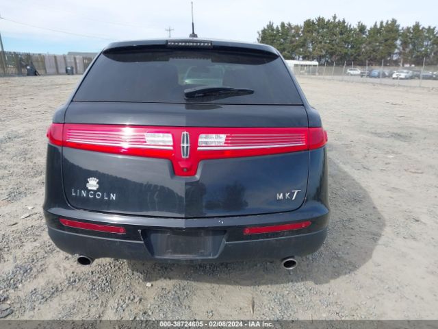 2LMHJ5FK2HBL01174 Lincoln MKT