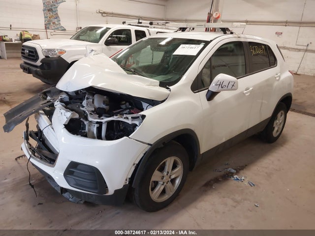 Chevrolet Trax Awd Ls 2020 KL7CJNSB0LB070593 Image 2