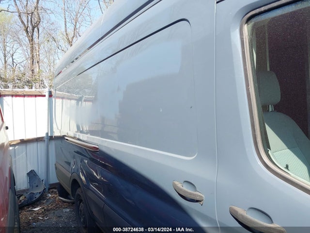 Ford Transit-250 2019 1FTYR3XM2KKB12650 Image 13