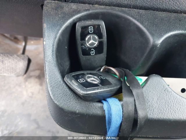 Mercedes-Benz Sprinter 2500 High Roof V6 2019 WD4PF1CD2KP126071 Image 11